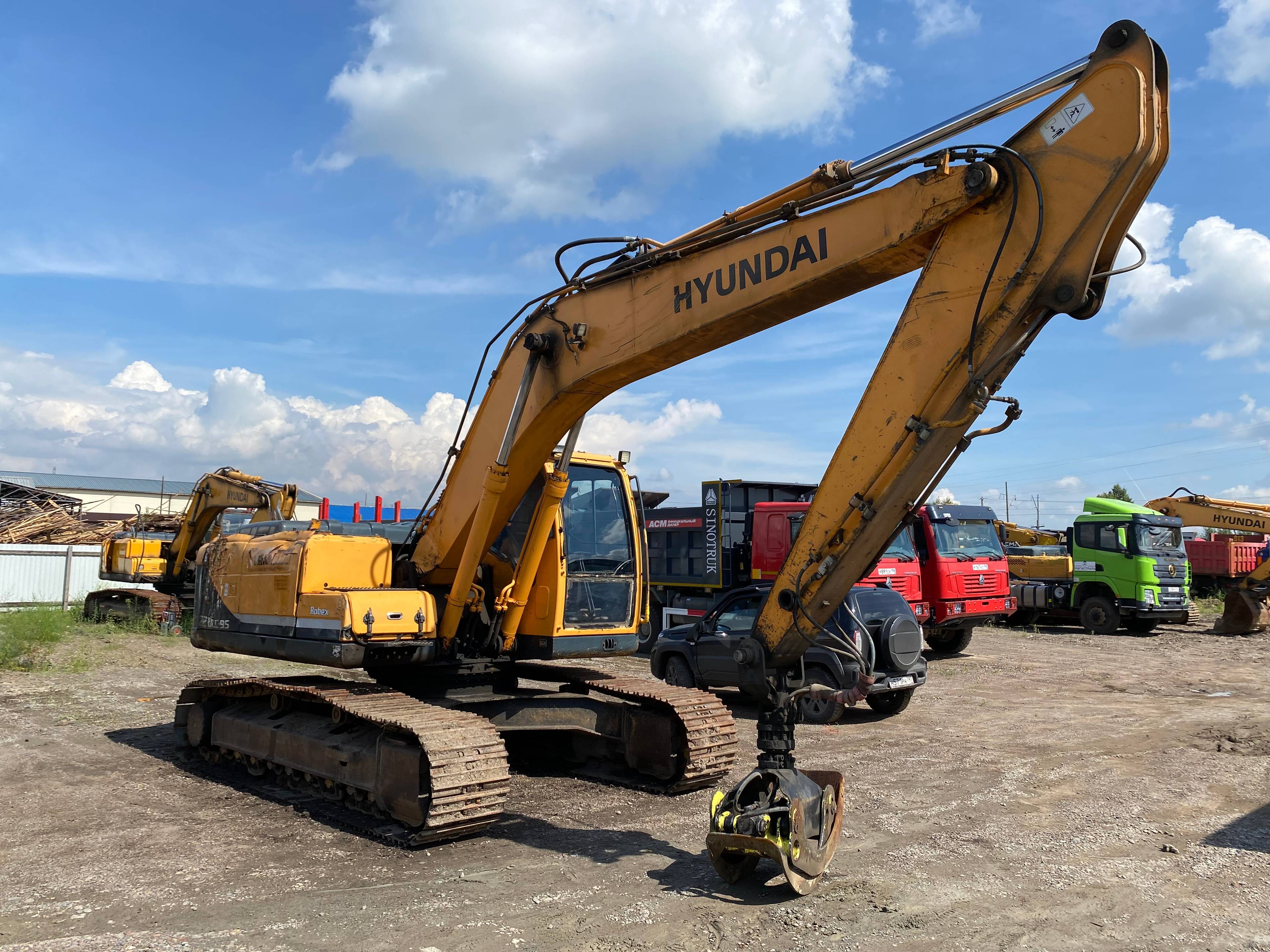 Hyundai R220LC-9S Лот 000000179