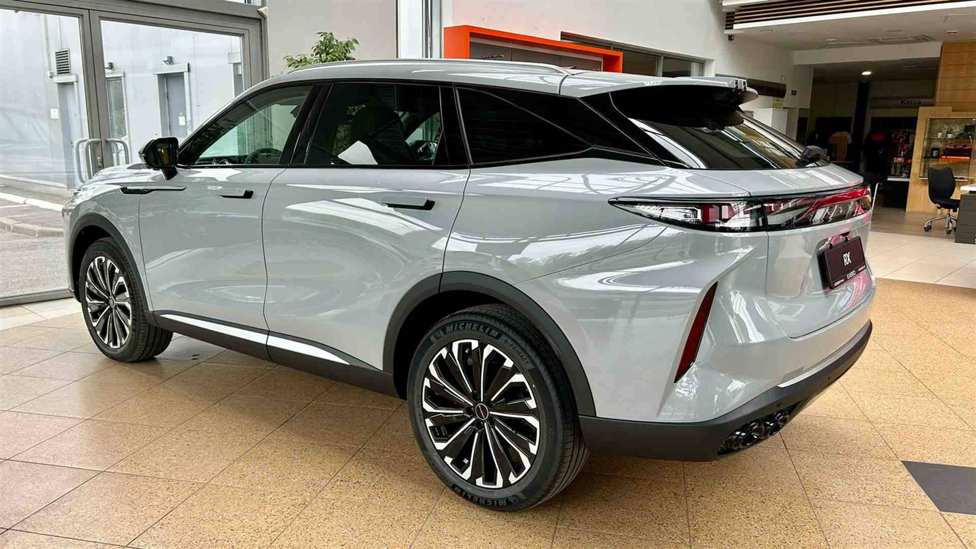 EXEED RX Platinum 2.0 TGDI DCT7 AWD