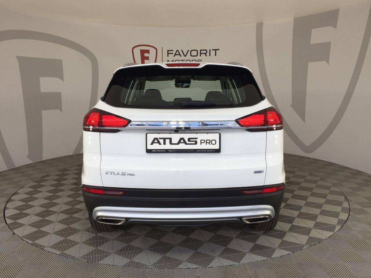 Geely Atlas Pro Luxury 1.5T DCT7 4WD