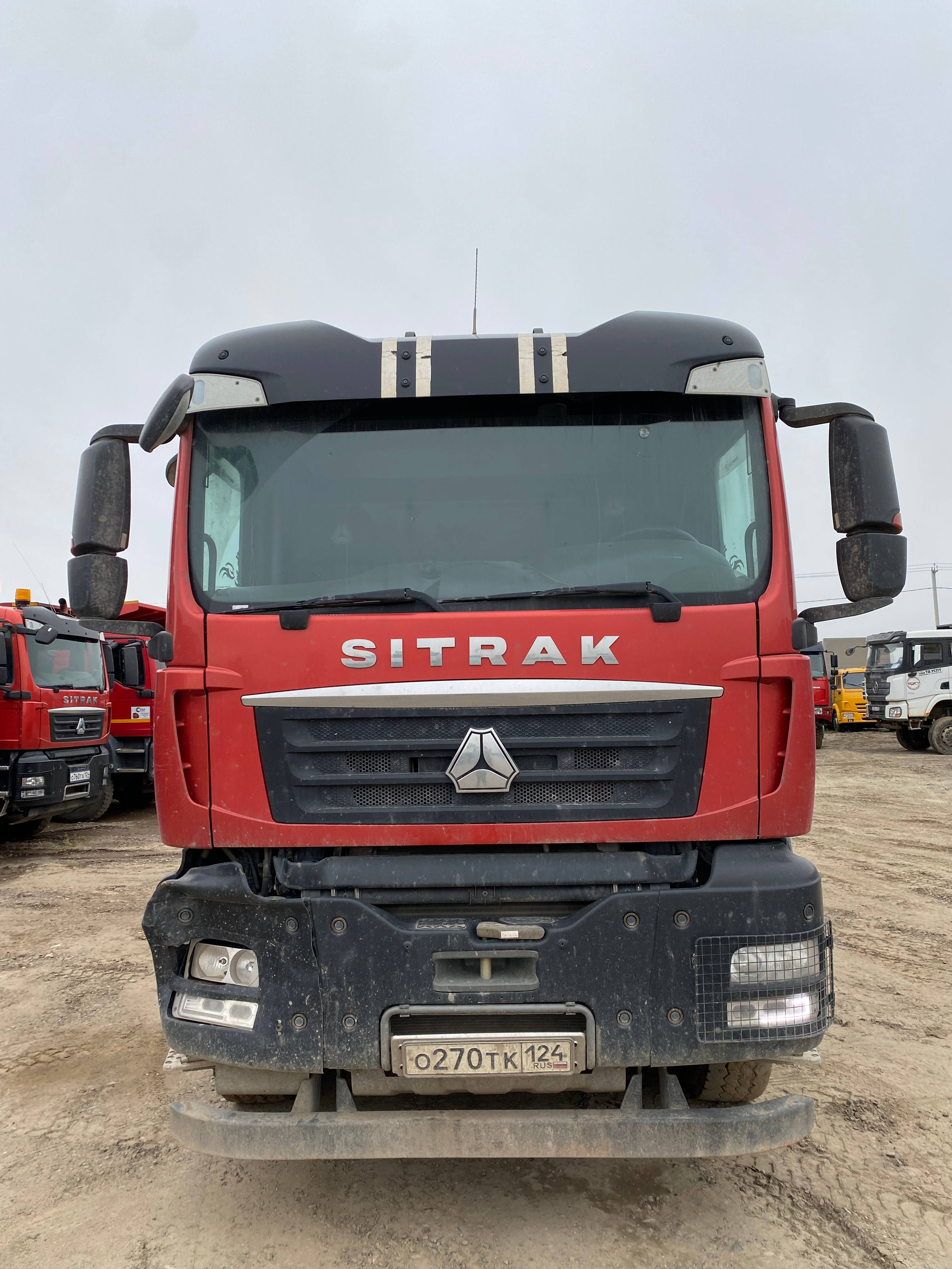 Sitrak ZZ3256V384ME Лот 000004213