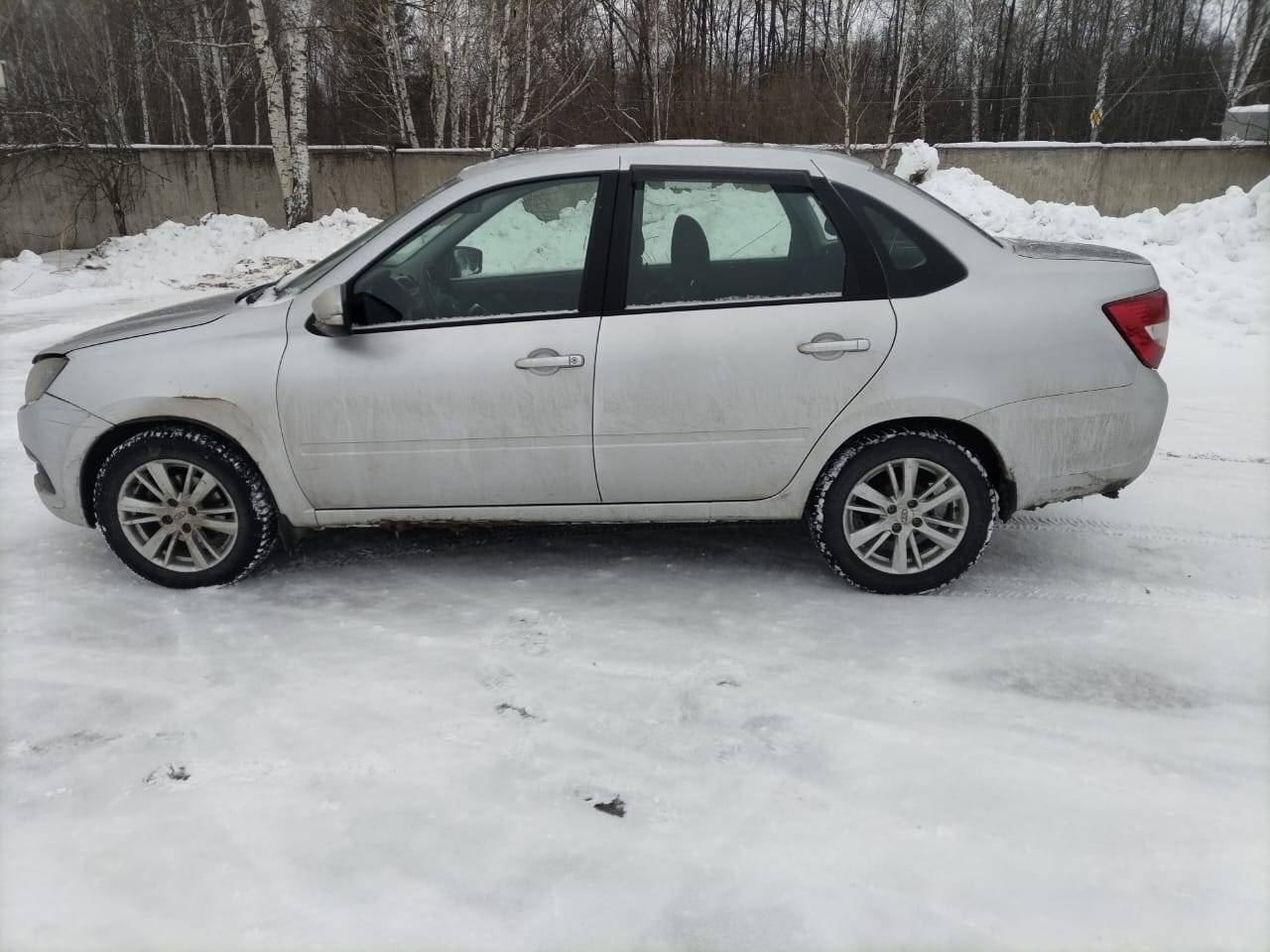 Lada Granta седан Лот 000007969