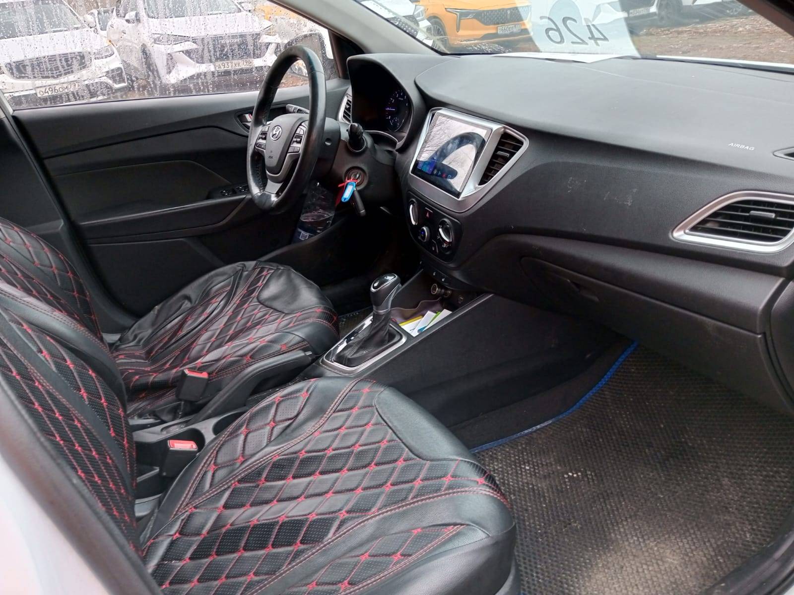 Hyundai Solaris Лот 000008461