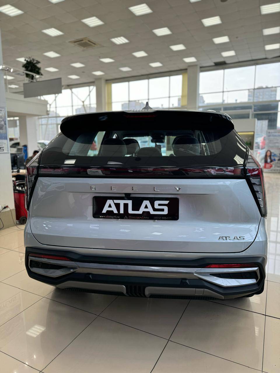 Geely Atlas Luxury 2.0T 7DCT 2WD