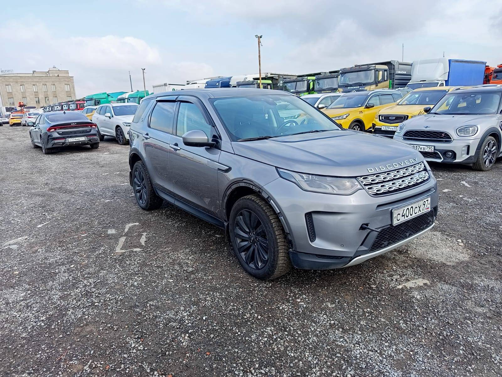 Land Rover Discovery Sport Лот 000002998