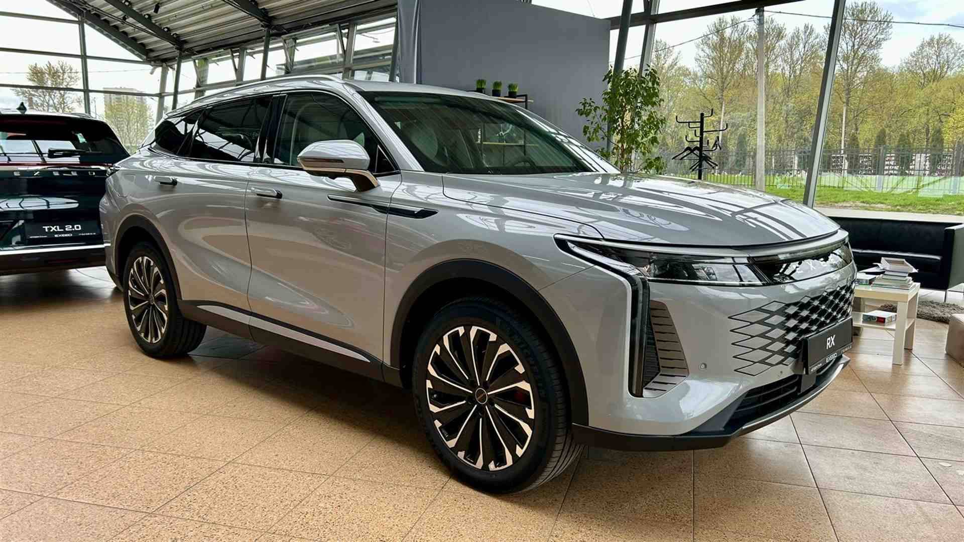 EXEED RX Platinum 2.0 TGDI DCT7 AWD