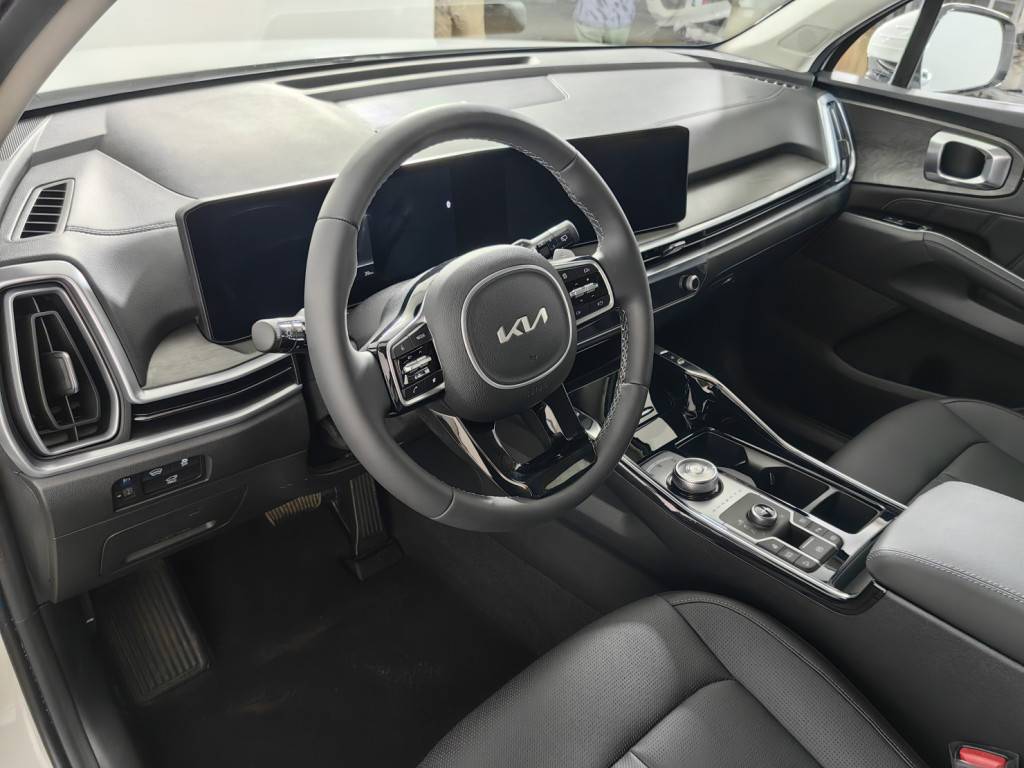 KIA Seltos Luxe 2.0 CVT