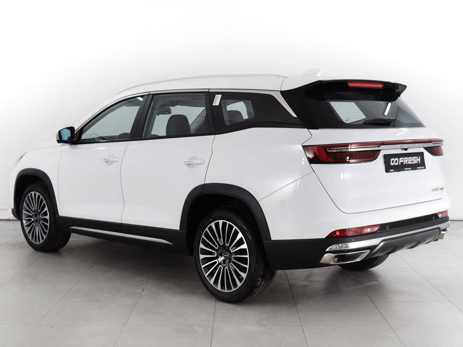 Jetour X90 Plus 1.6TGDI-7DCT Comfort