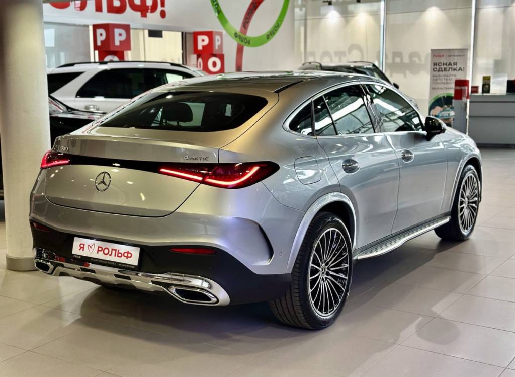 Mercedes-Benz GLC купе 300 4MATIC