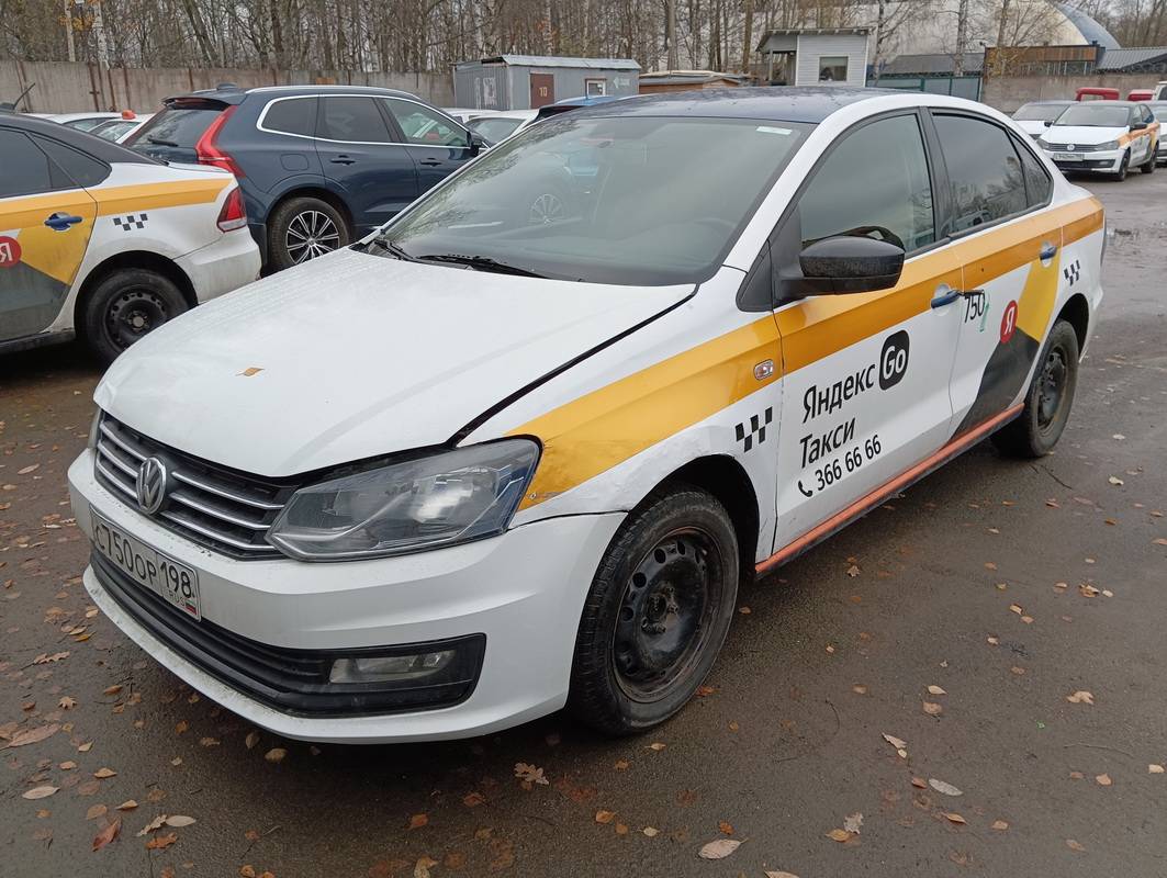 Volkswagen Polo Лот 000006720