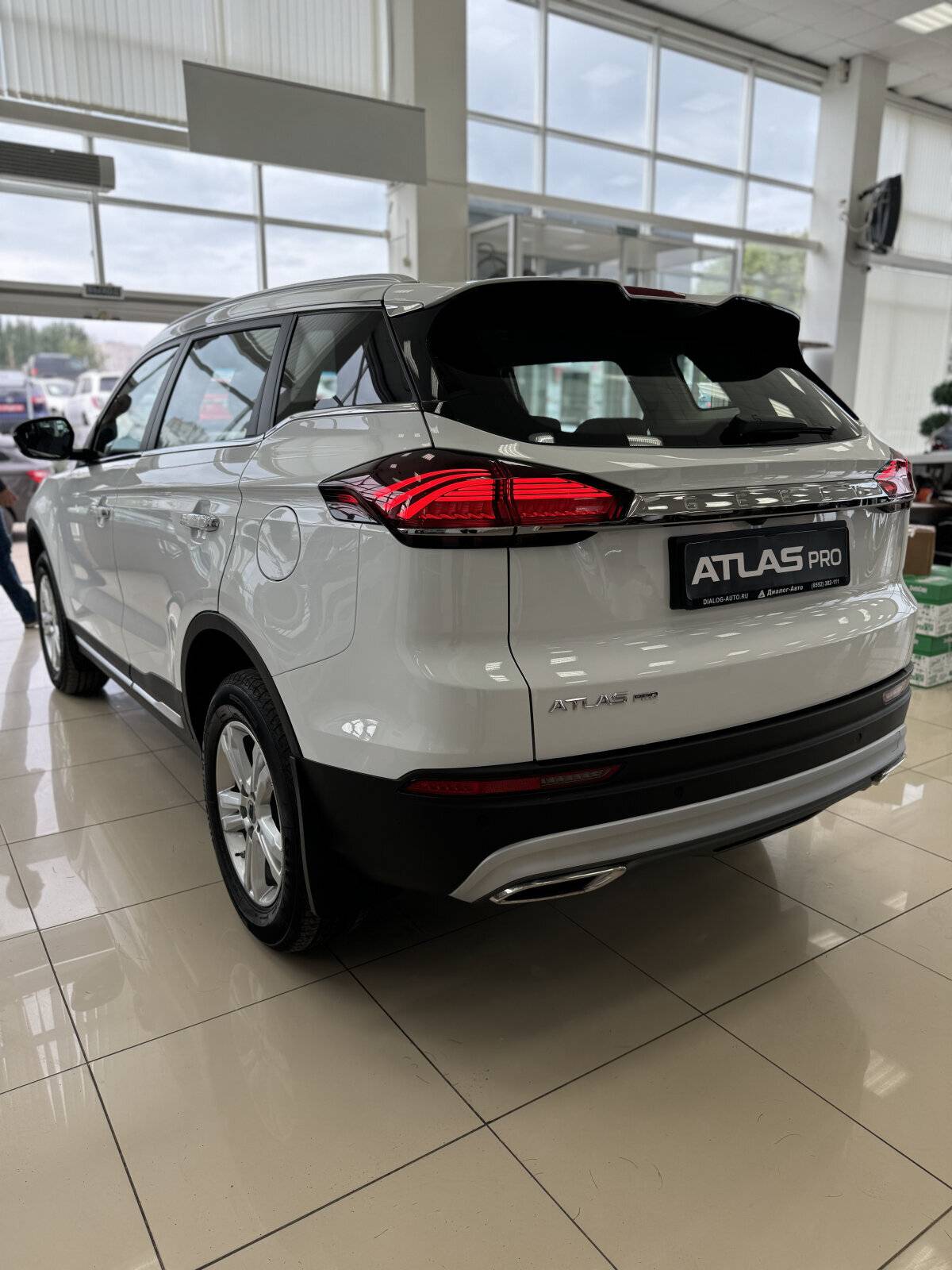 Geely Atlas Pro Luxury 1.5T DCT7 4WD