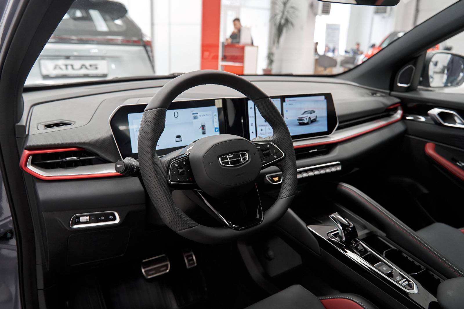Geely Coolray Luxury 1.5T 7DCT