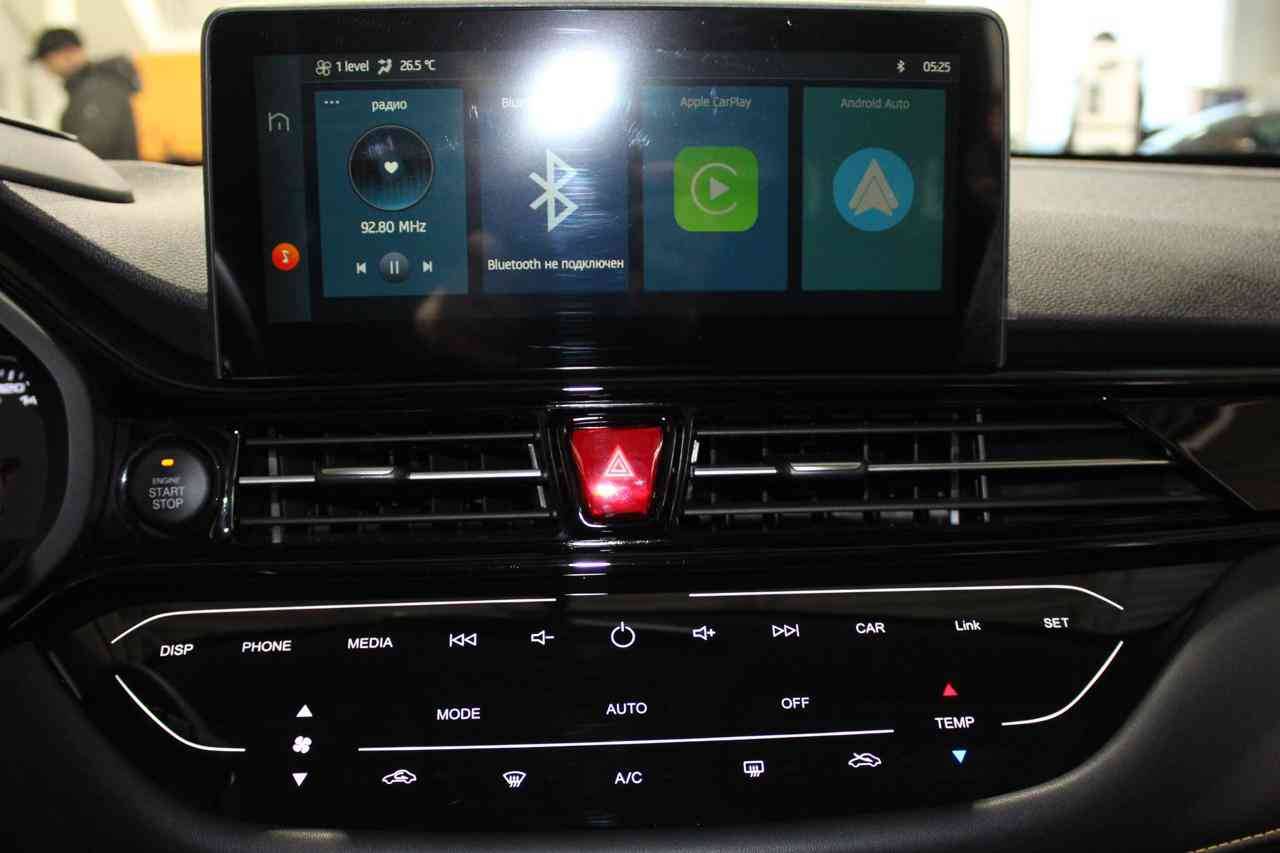 Москвич 3 Комфорт 1.5Т CVT