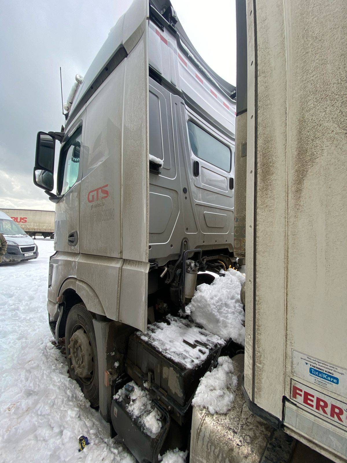 Mercedes-Benz BJ4186Y6AAL-A4 Лот 000008480