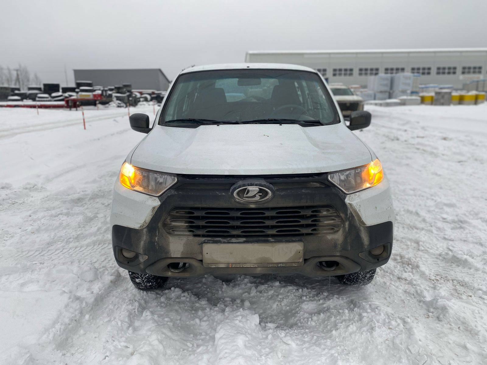 Lada Niva Travel Лот 000008276