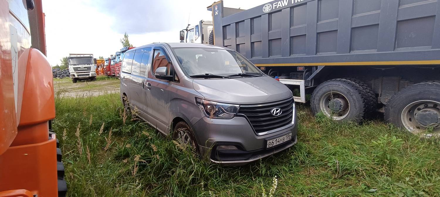 Hyundai H-1 Лот 000003522