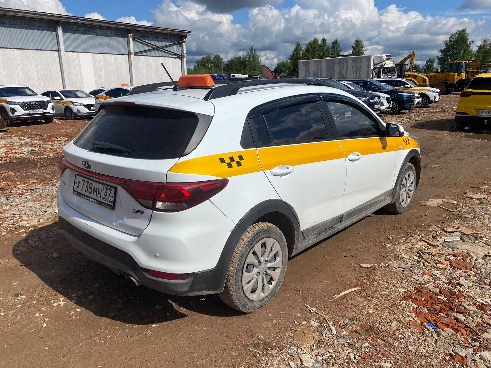 KIA Rio X-Line Лот 000004186