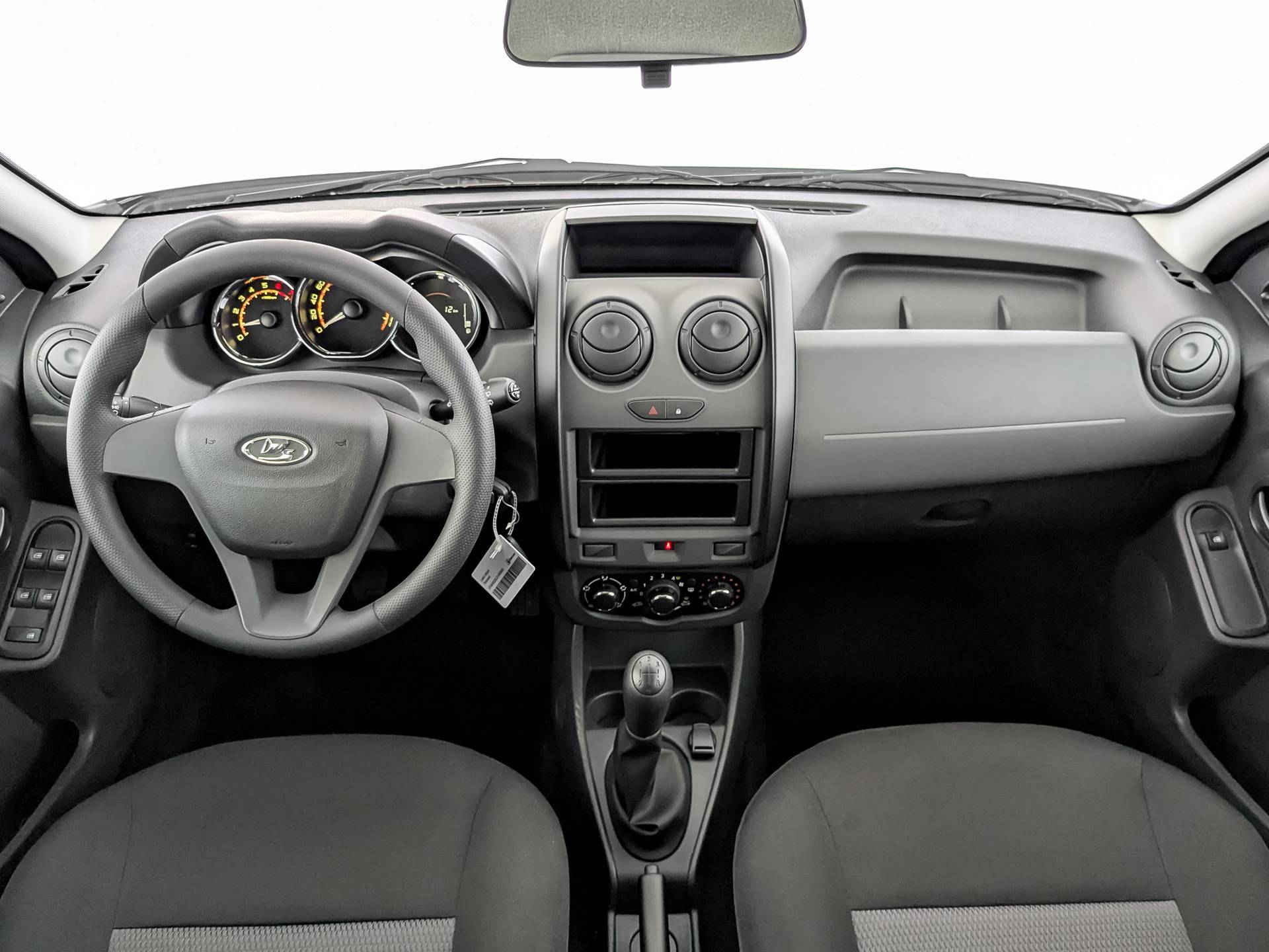 Lada Largus универсал Classic 5 мест 1.6 90hp 5MT