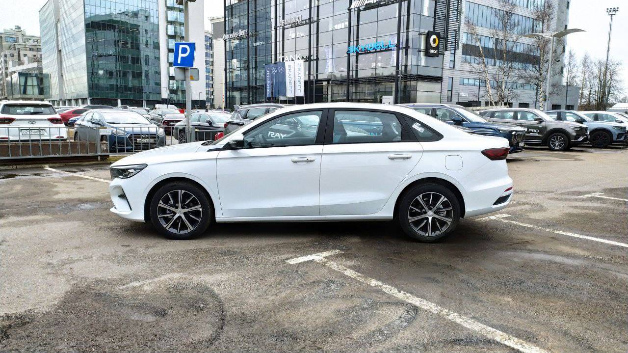 Geely Emgrand Flagship 1.5 AT