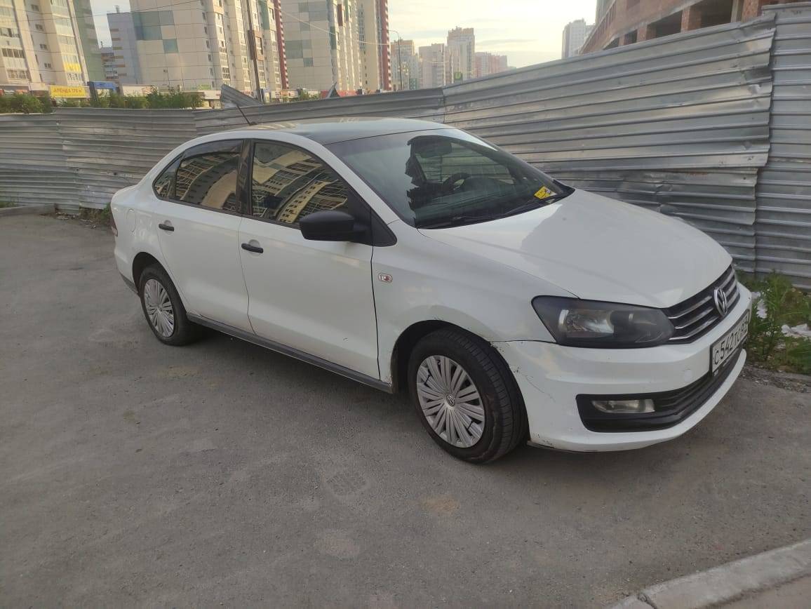 Volkswagen Polo Лот 000002928