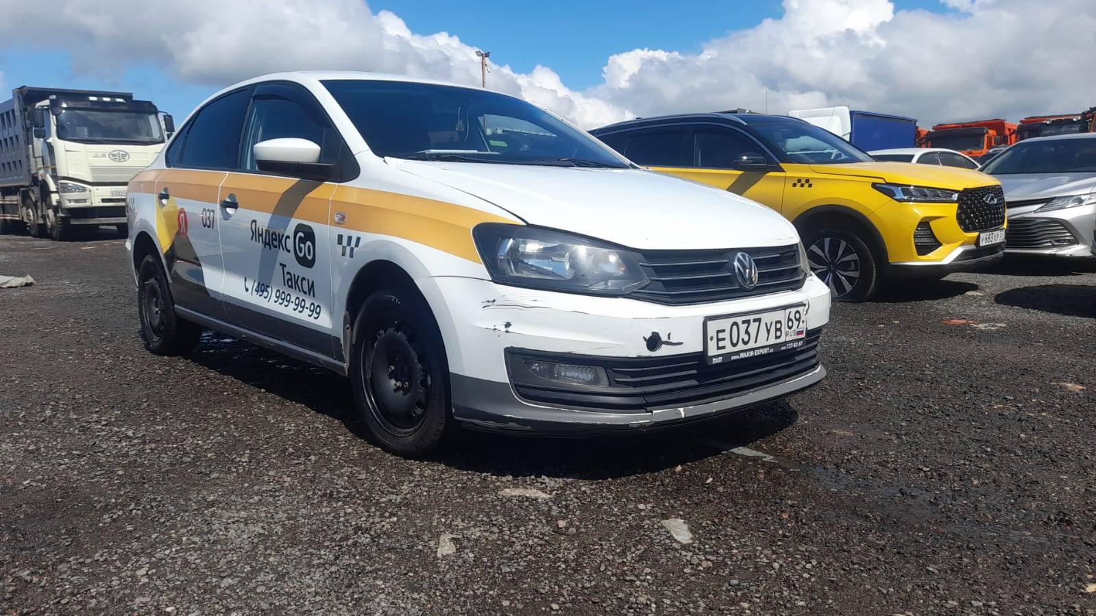 Volkswagen Polo Лот 000003160