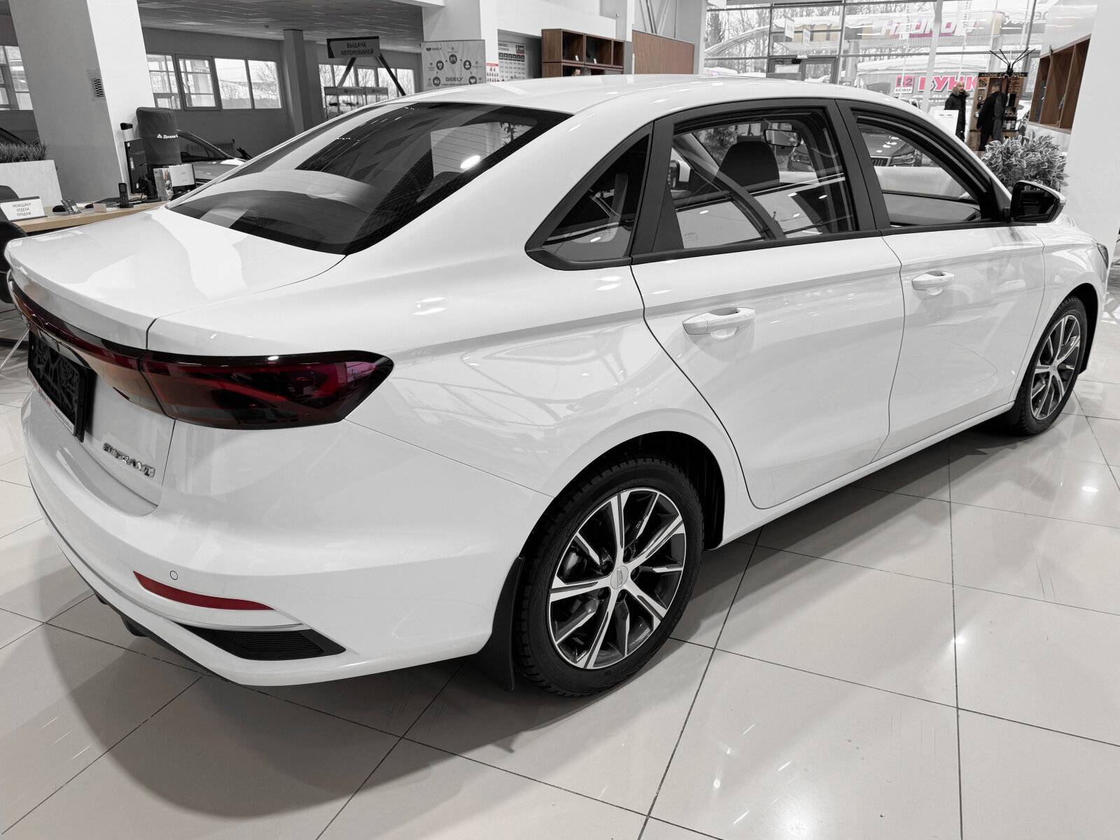 Geely Emgrand Flagship 1.5 AT