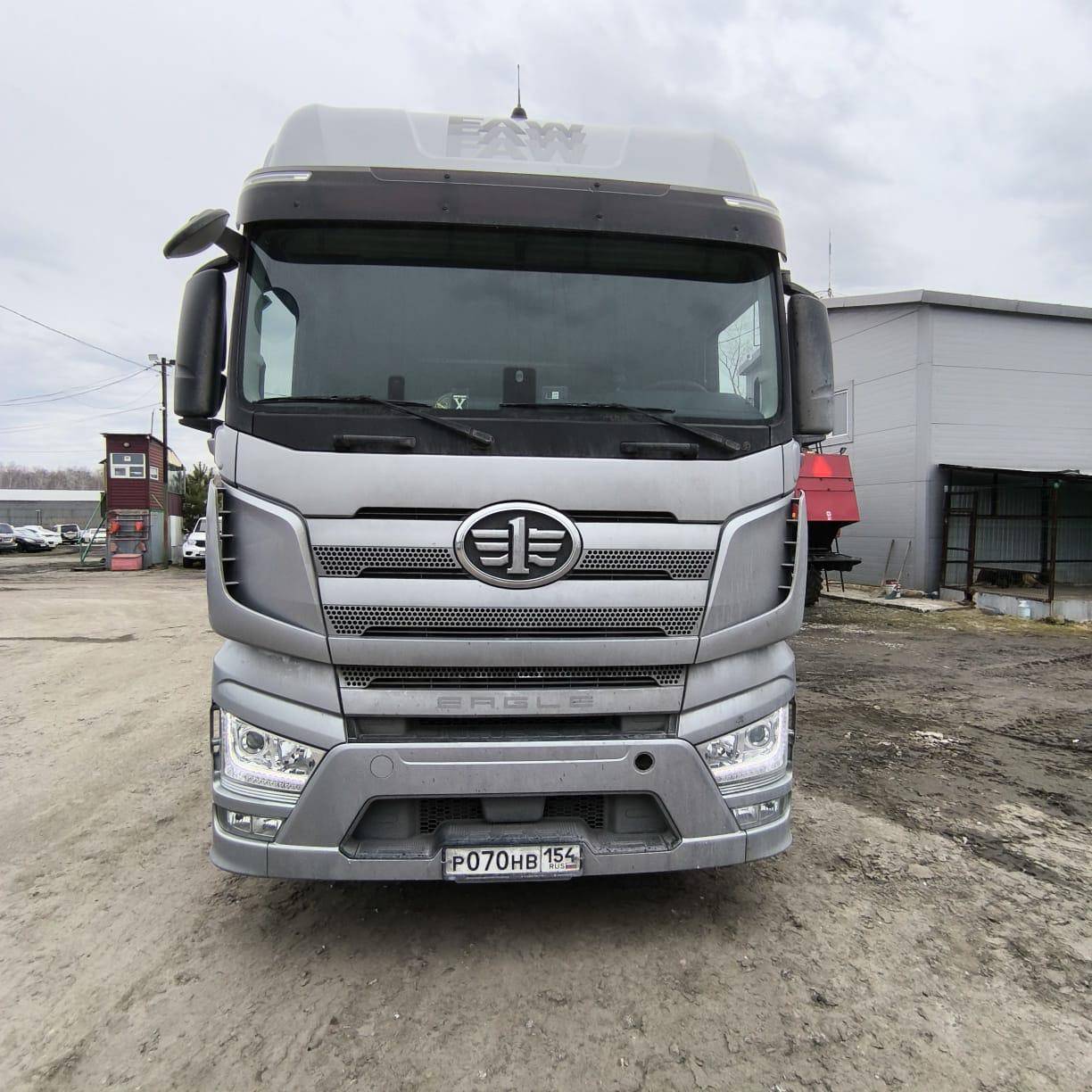 FAW CA4180P77K25E5 4x2 Лот 000008571