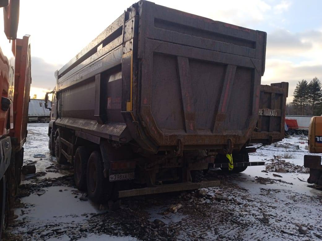 Sitrak ZZ3316V386ME Лот 000008244