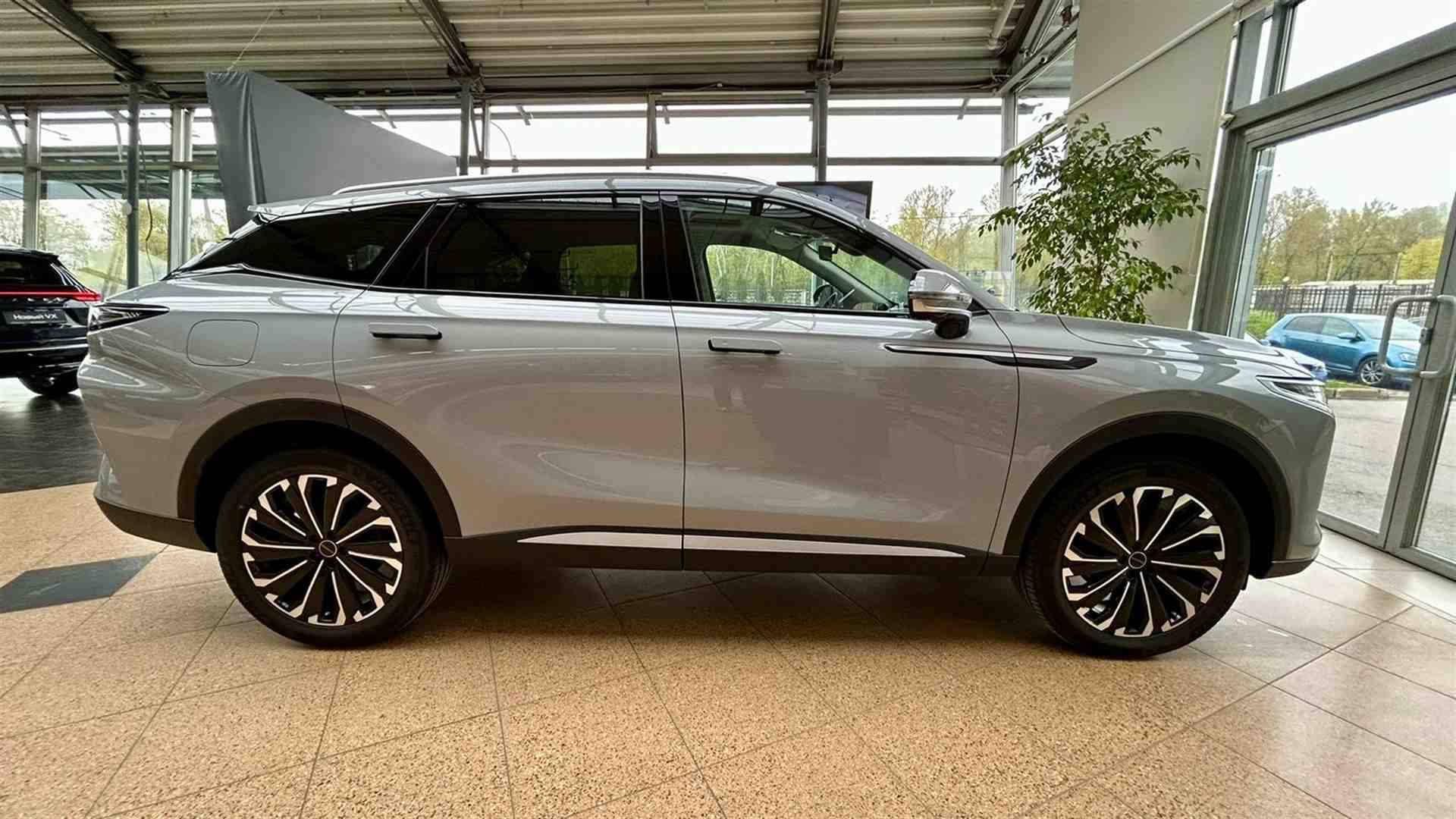 EXEED RX Platinum 2.0 TGDI DCT7 AWD