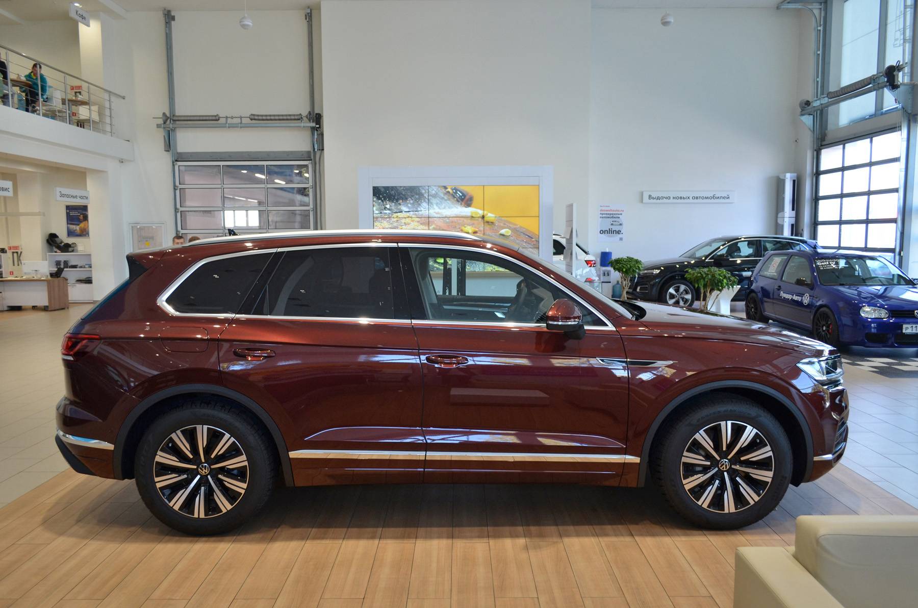 Volkswagen Touareg Business Elegance V6 3.0 TDI 249hp 8AT