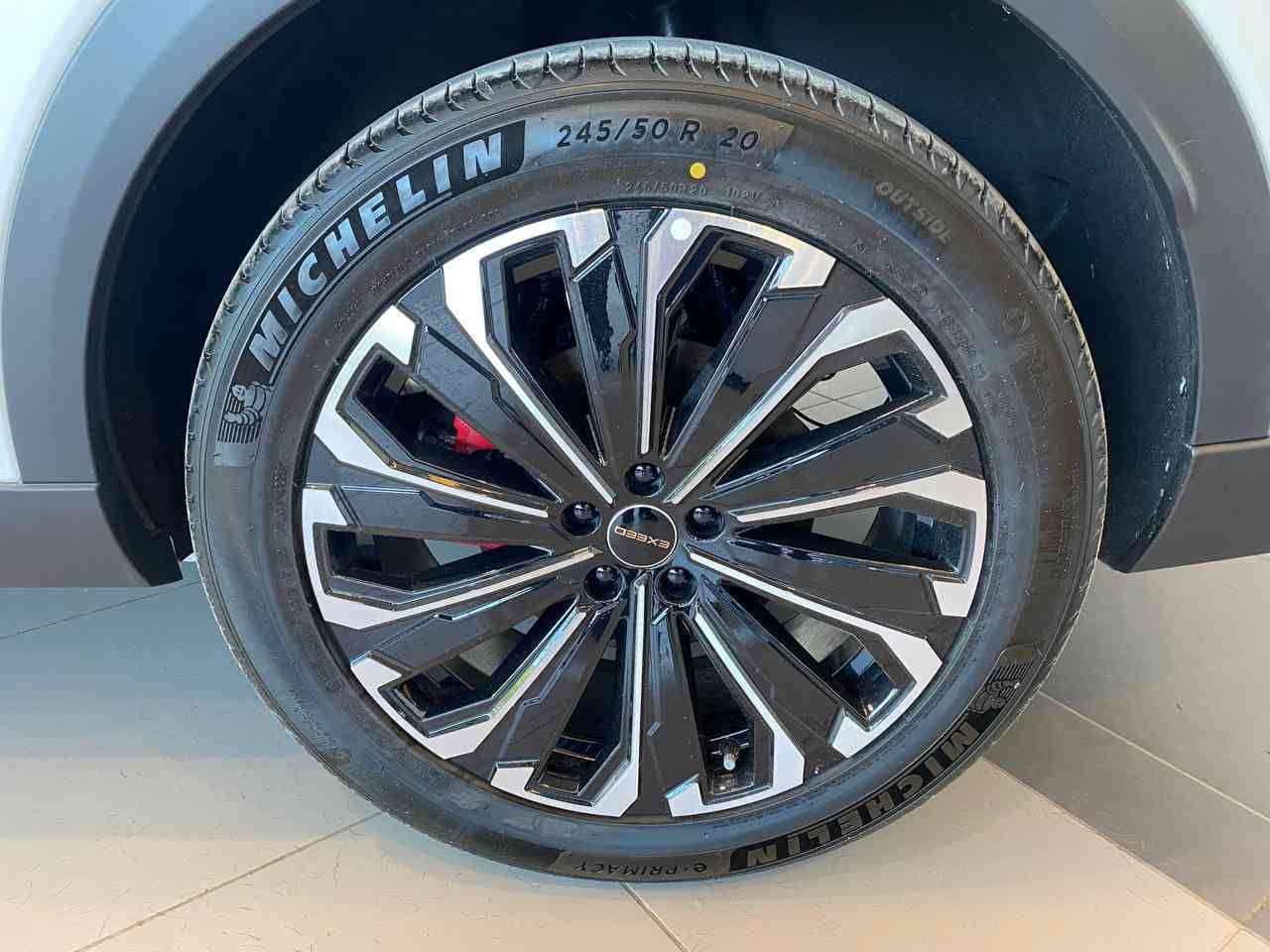 EXEED RX Platinum 2.0 TGDI DCT7 AWD