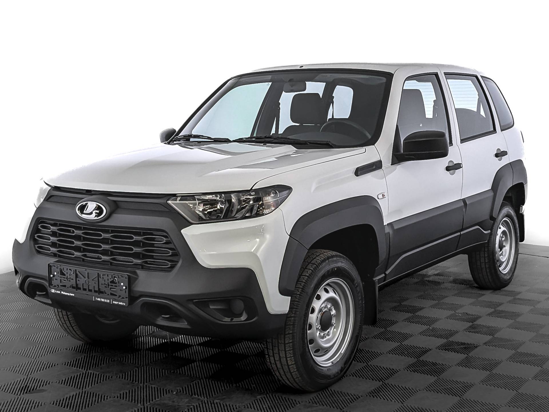 Lada Niva Travel Classic 24 1.7 80hp 5MT