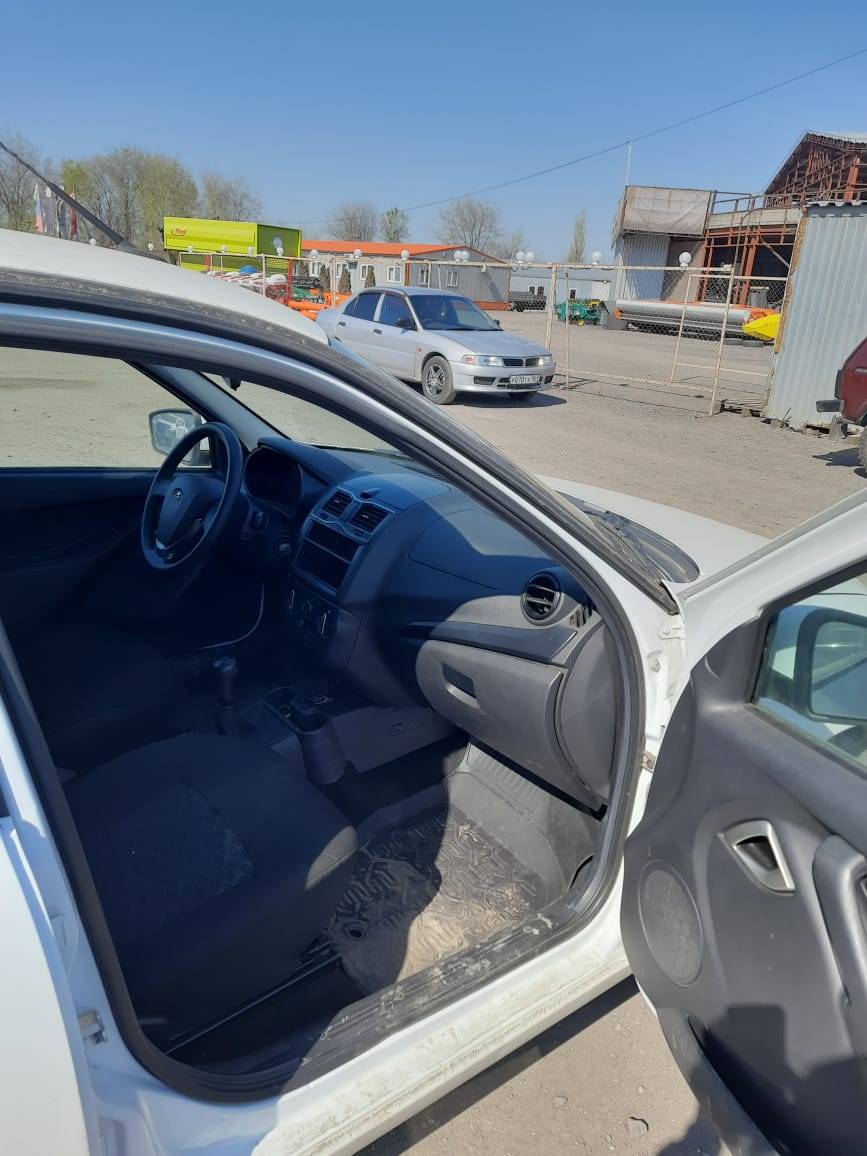 Lada Granta седан Лот 000008291