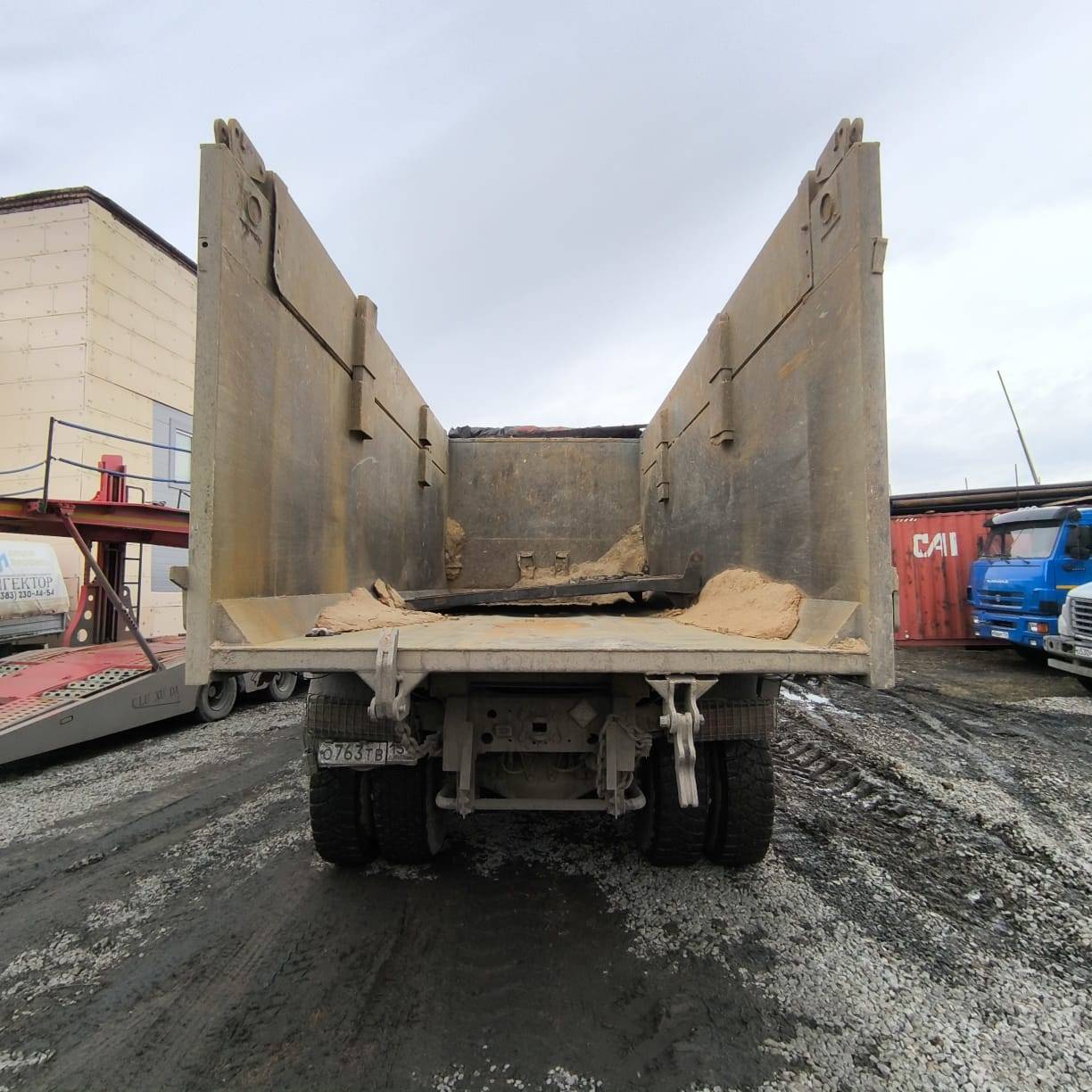 HOWO ZZ3257V384GE1 6x4 Лот 000008141