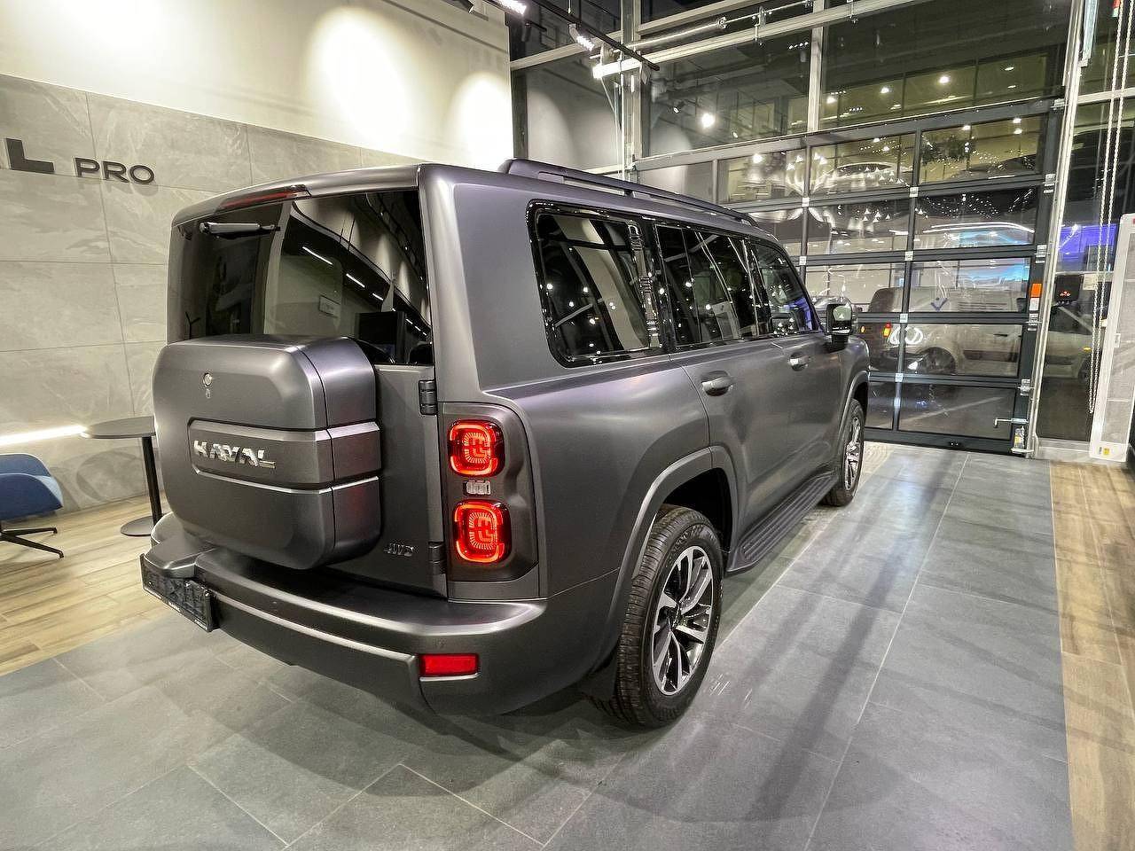 Haval H9 Premium 2.0 8AT 4WD