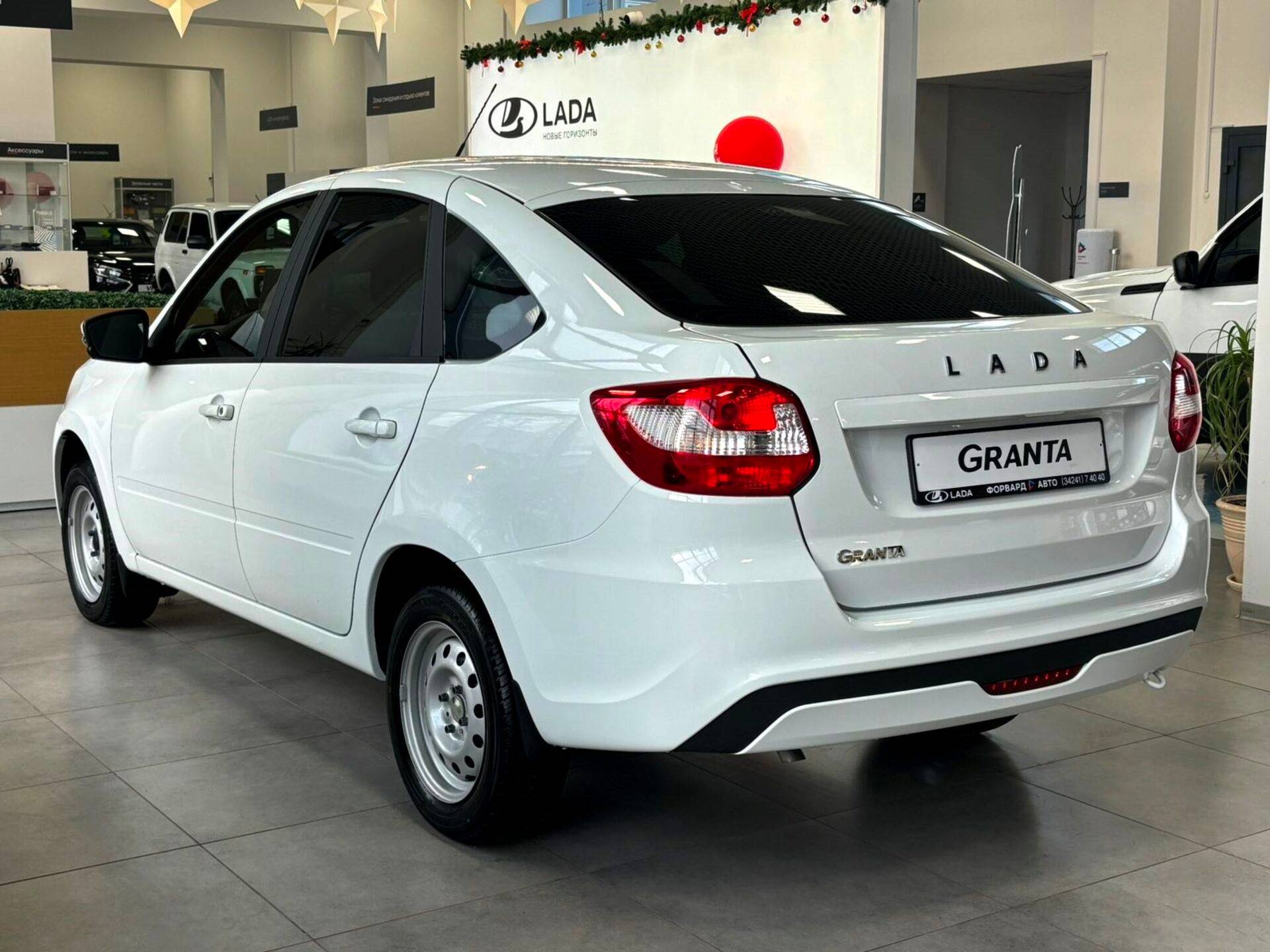 Lada Granta седан Comfort 24 1.6 106hp 5MT