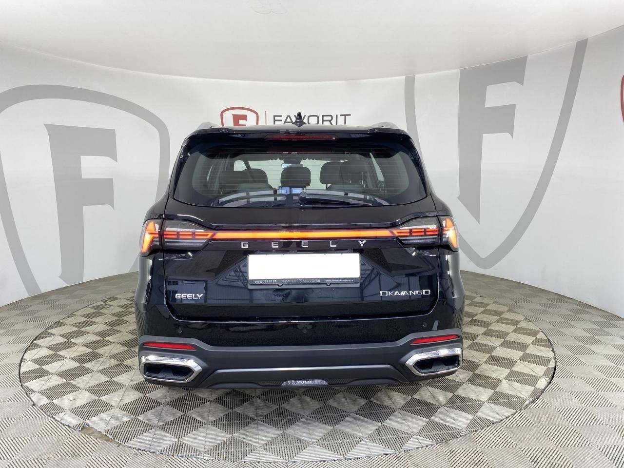 Geely Okavango Flagship 2.0T 7DCT 2WD