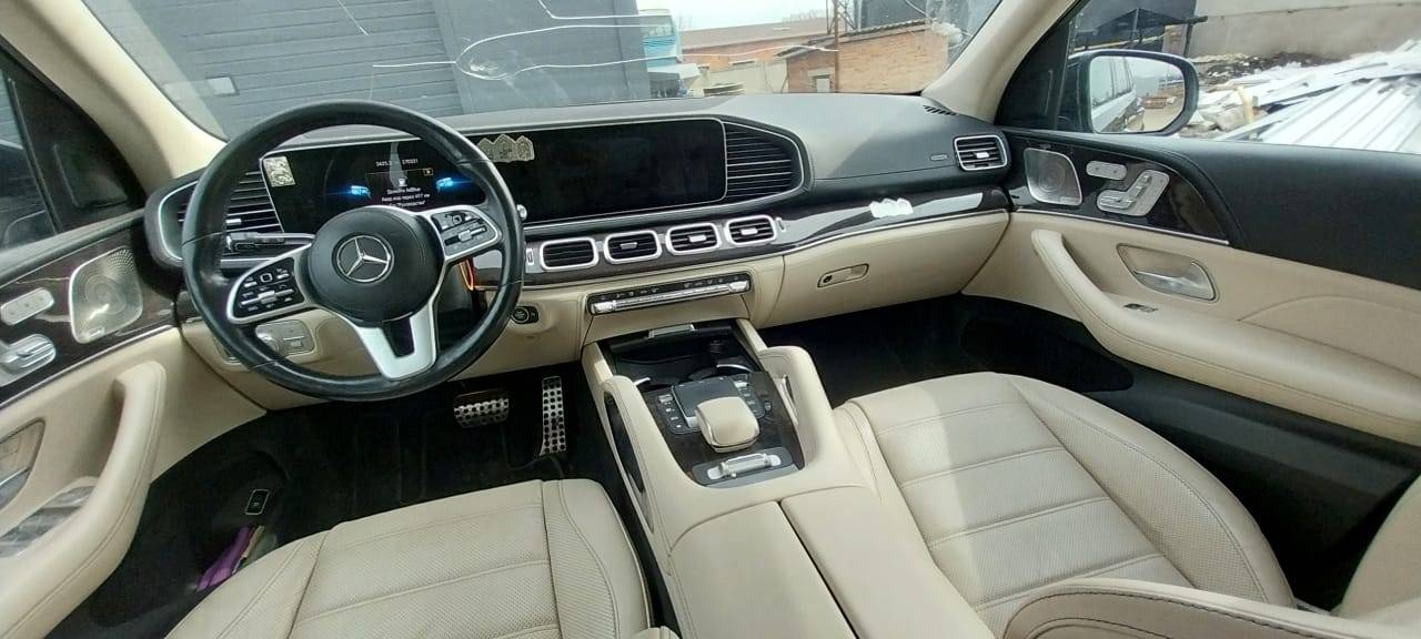 Mercedes-Benz GLS Лот 000008065