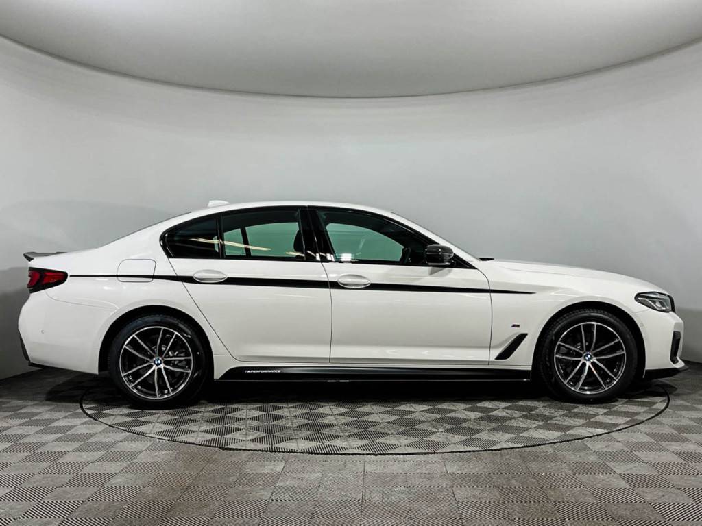 BMW 5 серия 520d xDrive