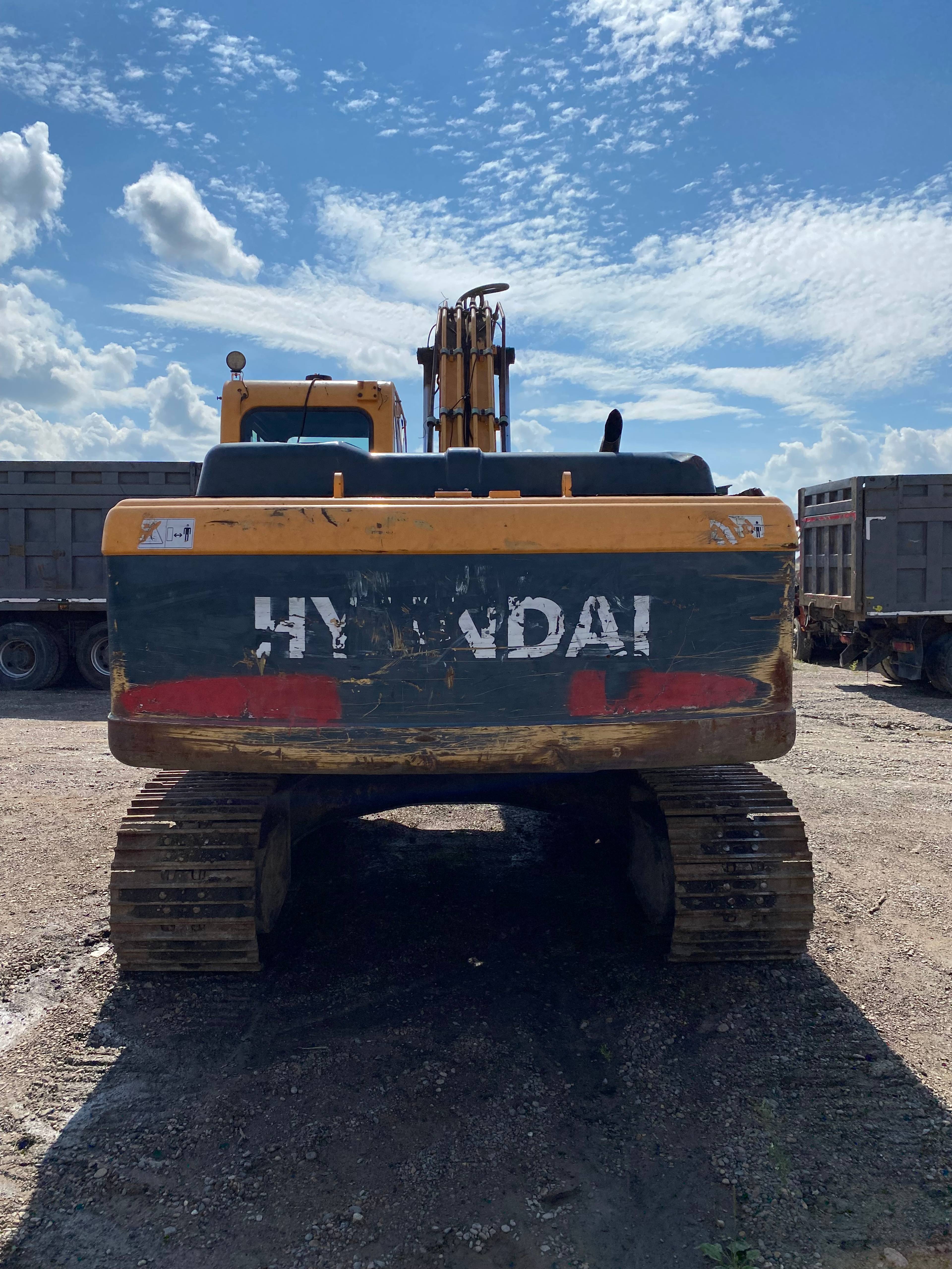 Hyundai R220LC-9S Лот 000000179