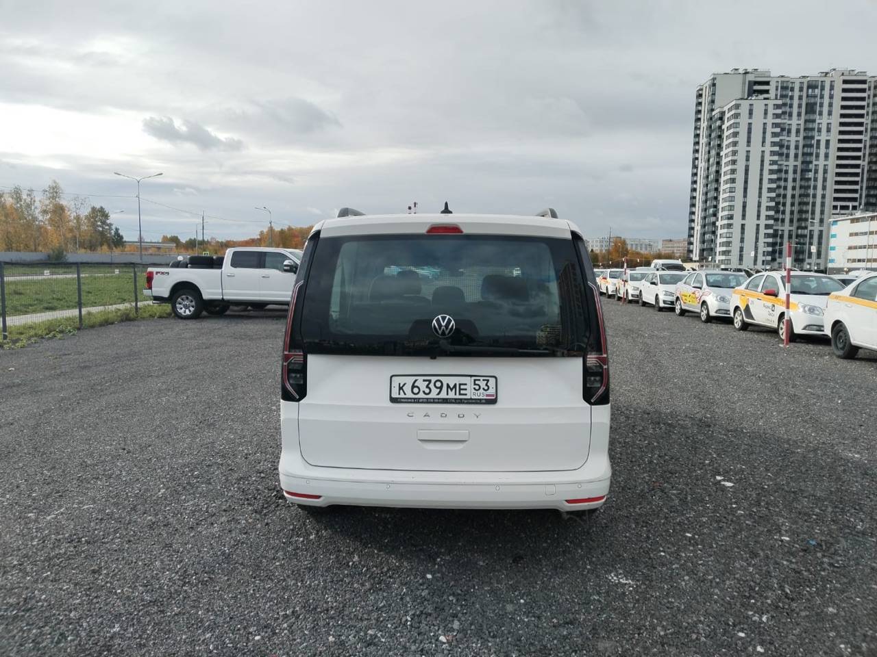 Volkswagen Caddy Лот 000004270