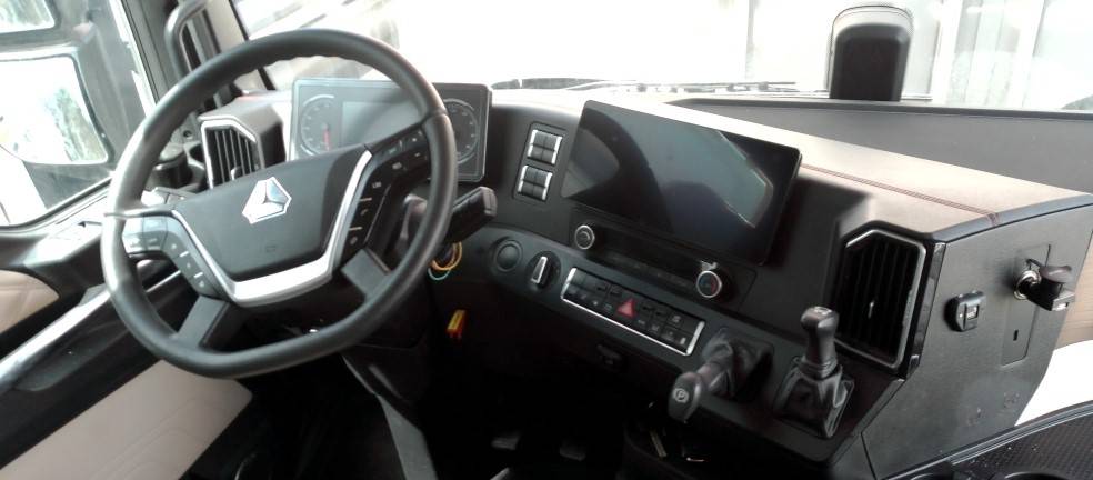 Sitrak ZZ4186V391HE Лот 000008201