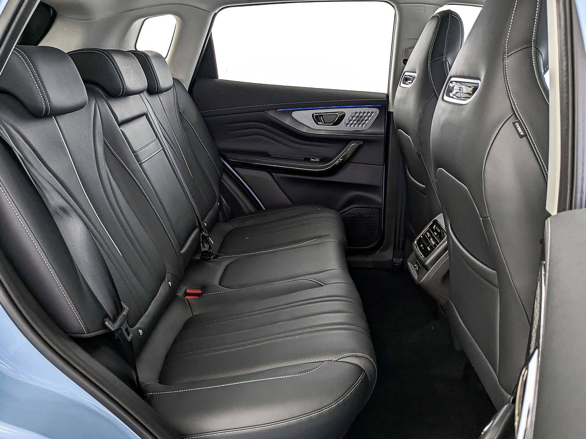EXEED LX Premium 1.6T 7DCT 4WD