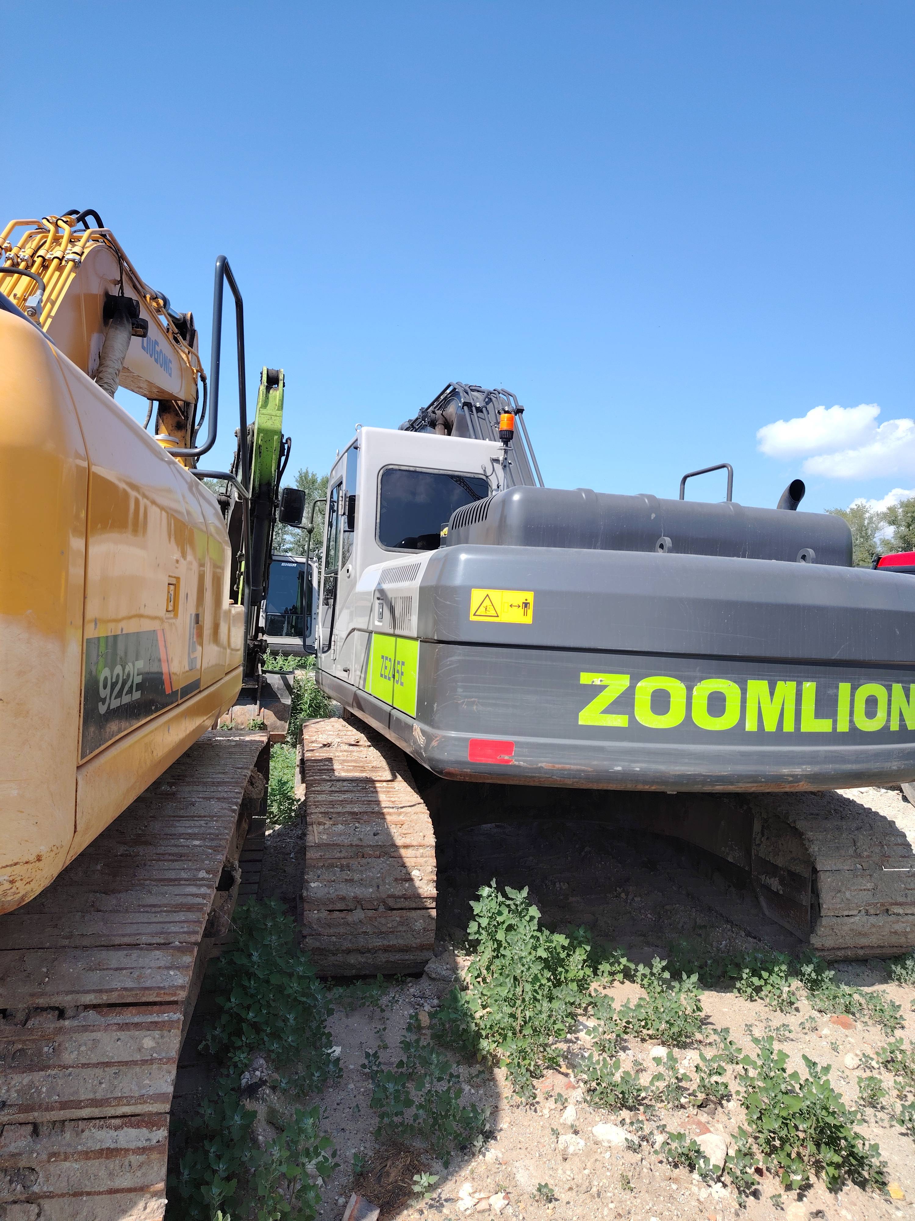 Zoomlion ZE245E Лот 000001420