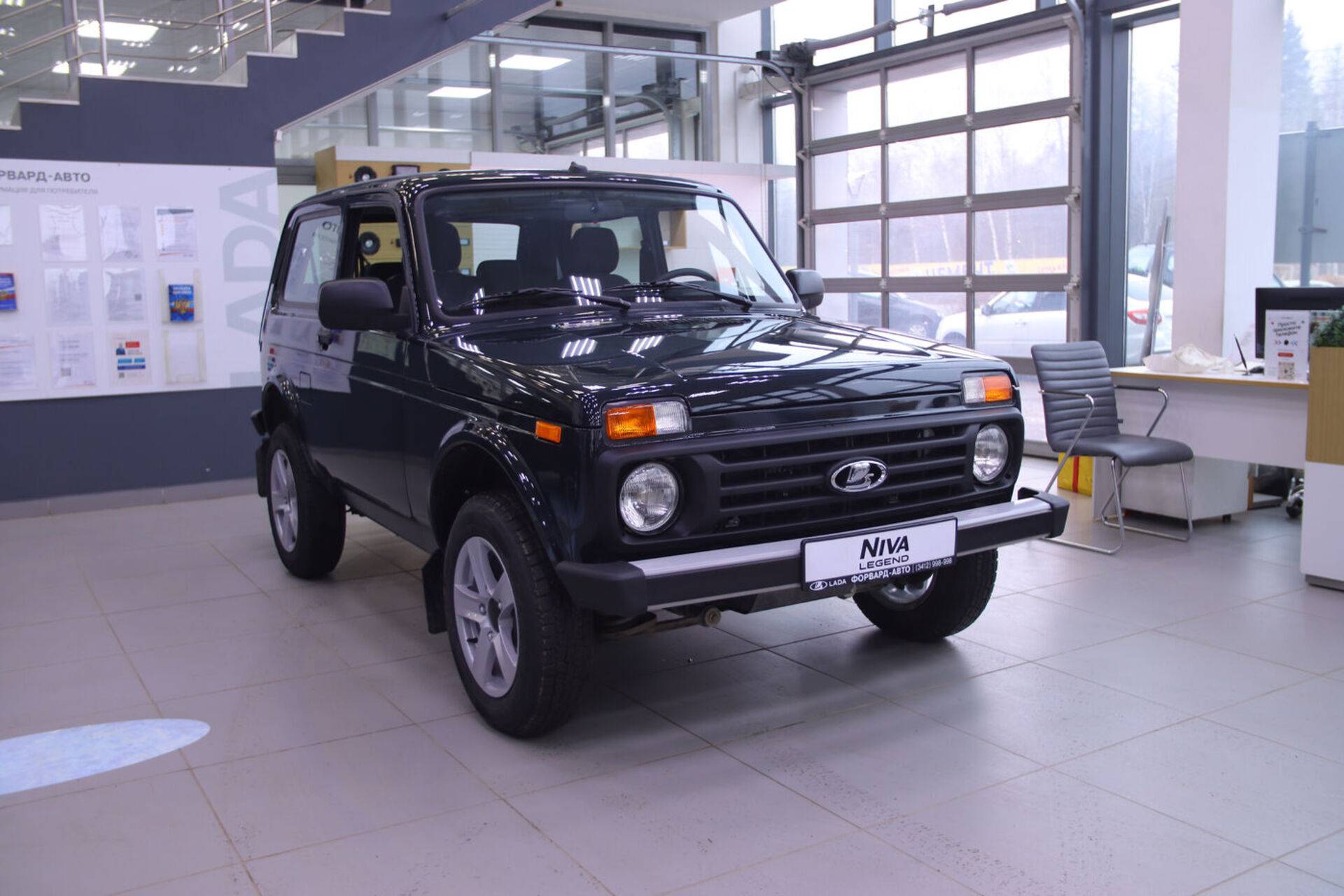 Lada Niva Legend 3 дв Luxe 24 1.7 5MT  