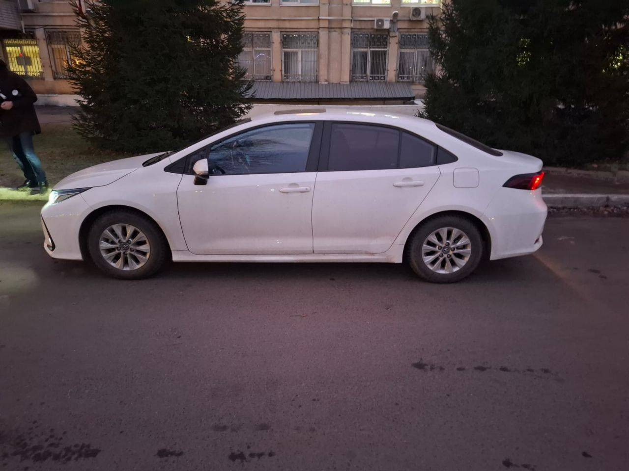 Toyota Corolla Лот 000006105