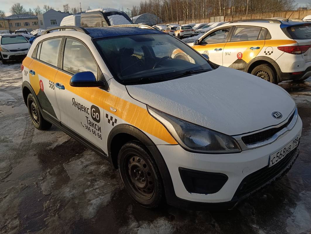 KIA Rio X-Line Лот 000006736