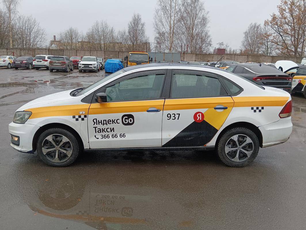 Volkswagen Polo Лот 000005533