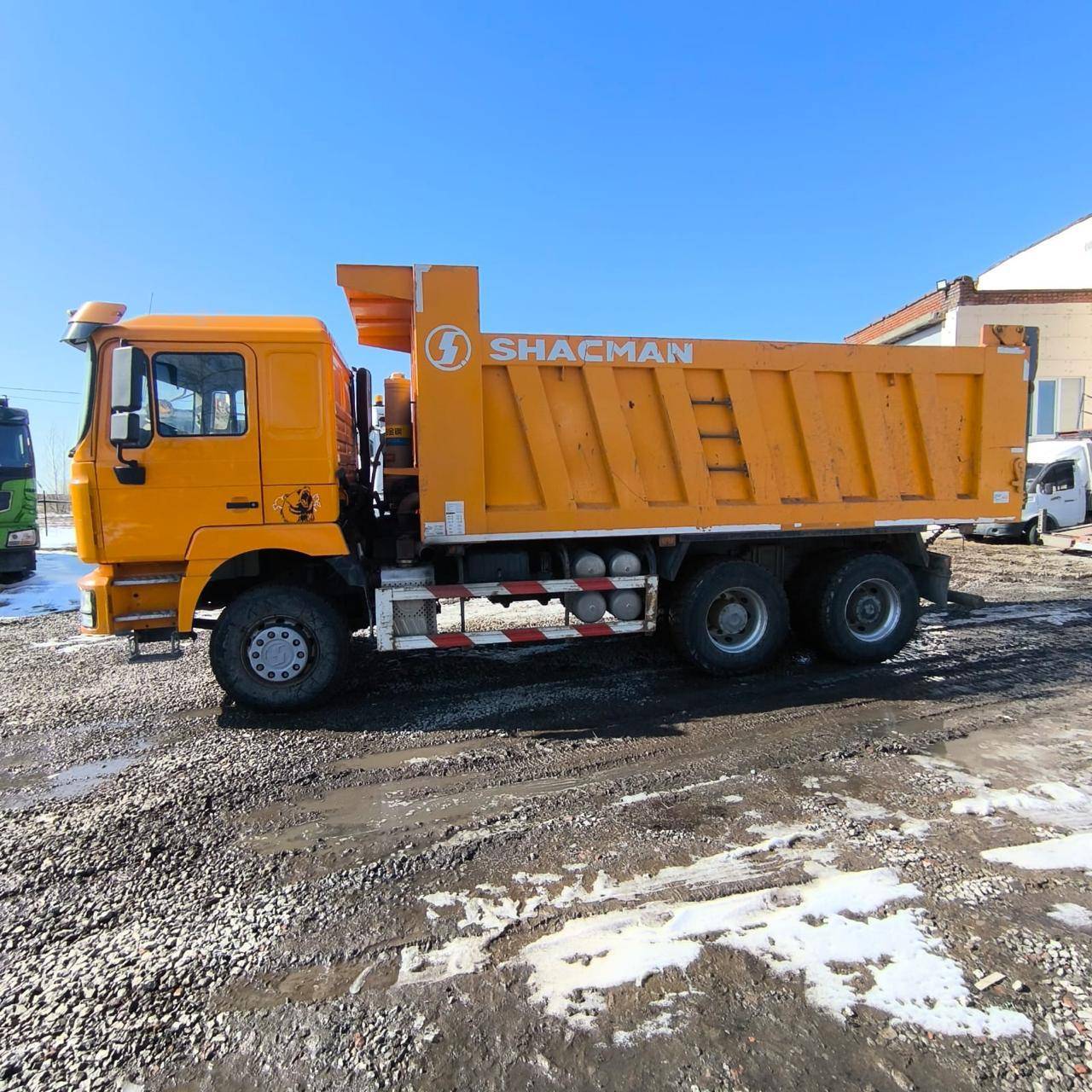 Shacman SX3258DR384 Лот 000008055