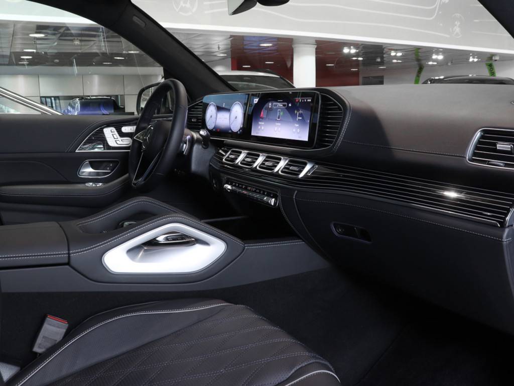 Mercedes-Benz GLS 600 4MATIC Maybach