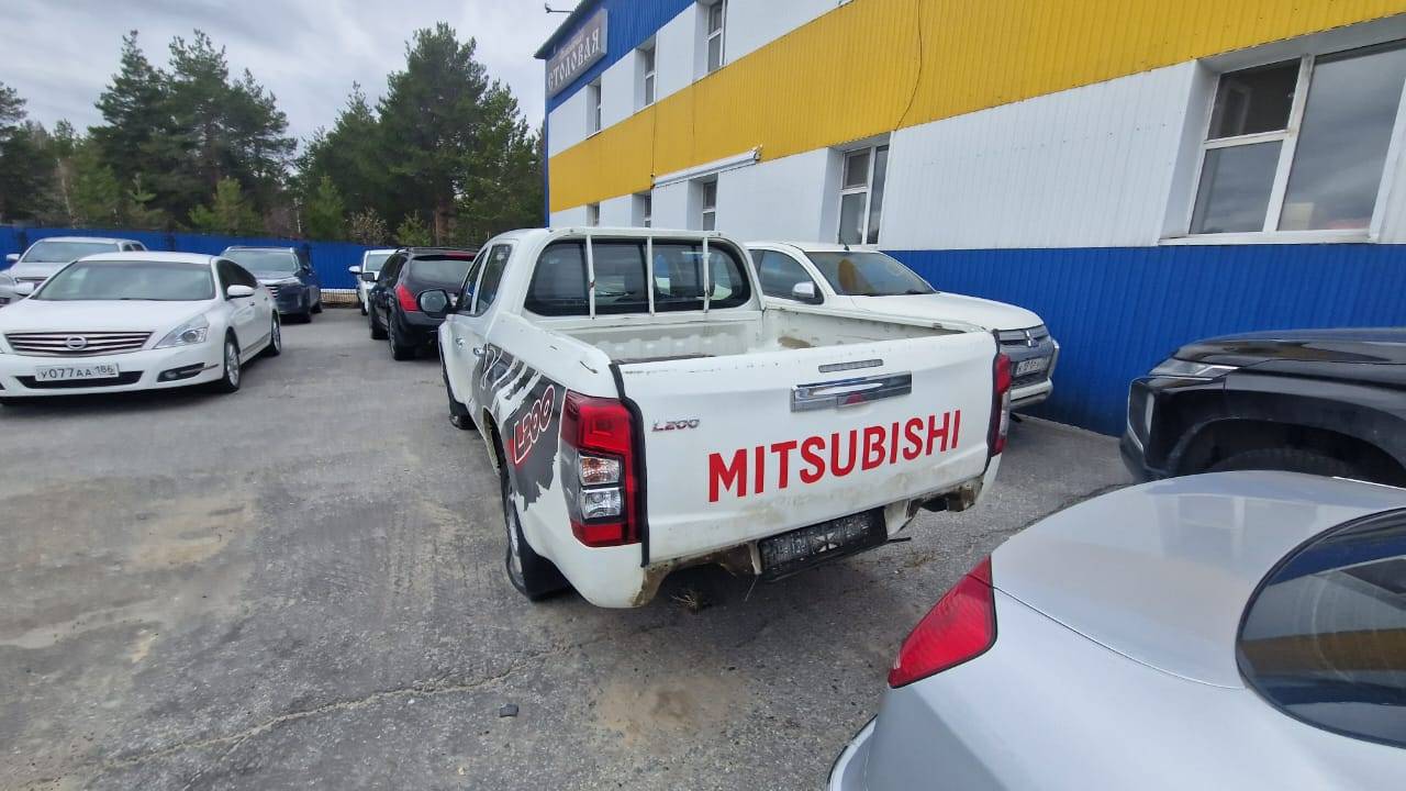 Mitsubishi L200 Лот 000002426